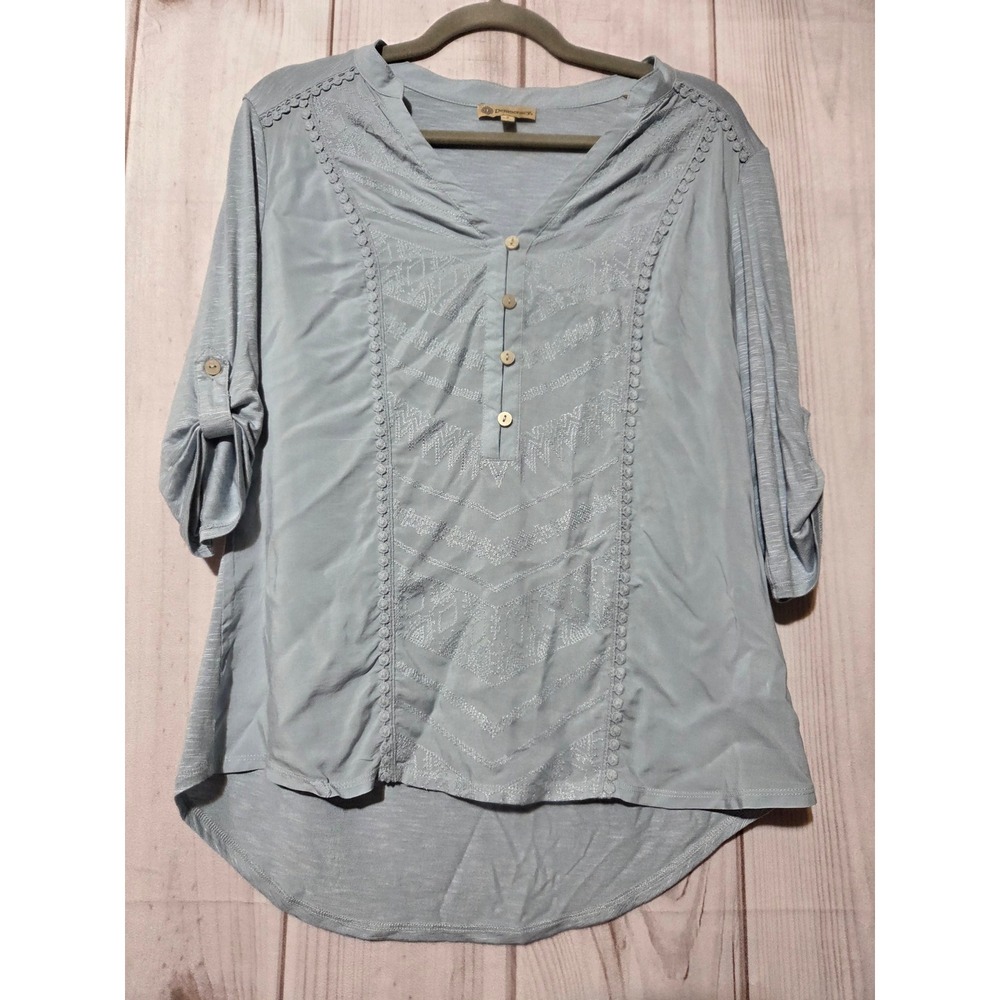 Democracy Womens Light Blue Embroidered Roll Tab‎ Sleeve Henley Top Small Pastel